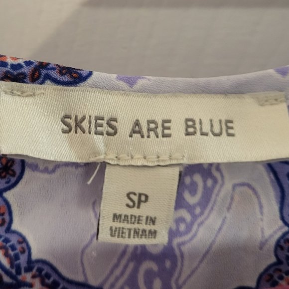 Skies are Blue Blue Paisley Tank - Picture 3 of 3